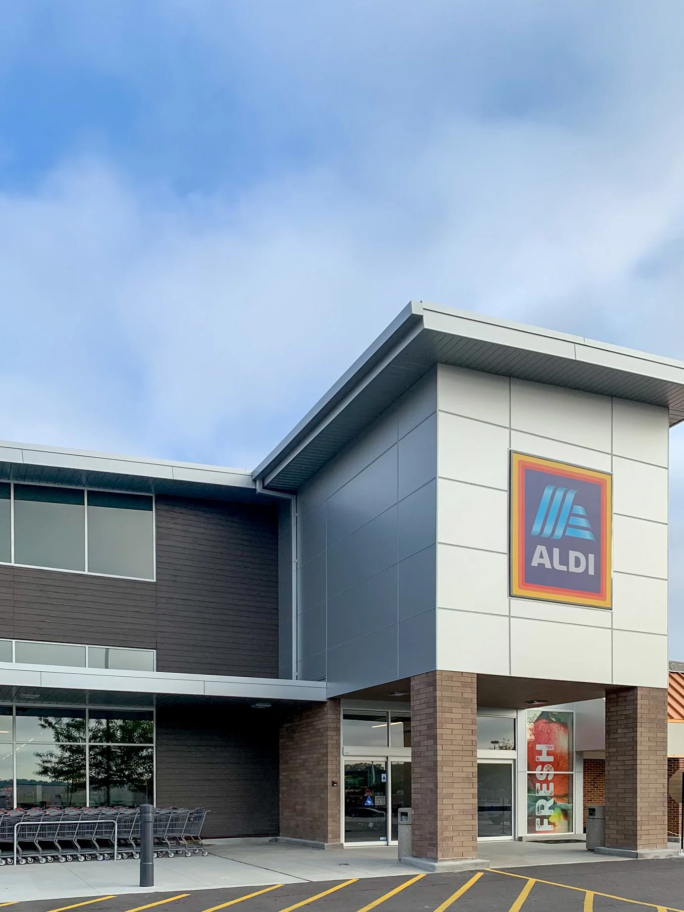 Aldi Renovation exterior project